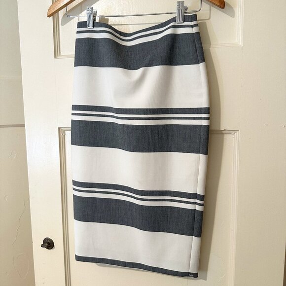 Elizabeth and James pencil skirt - white/chambray stripe - size 0 - Picture 1 of 5